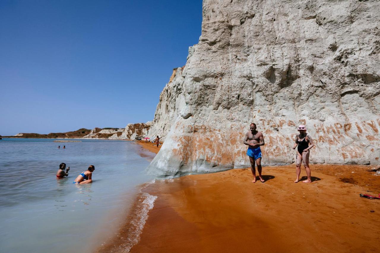 Captain Nemo Xi Beach Екстериор снимка